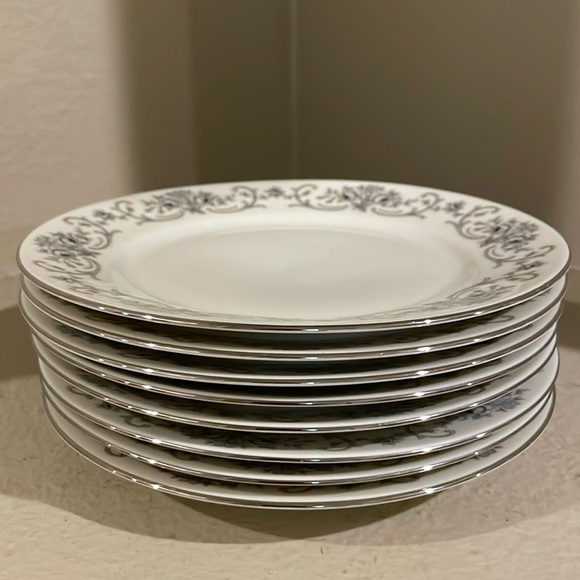 Vintage-Johann Haviland Bavaria Rhineland Plate Bundle 8-7.75"  Salad Plates. - Picture 5 of 12